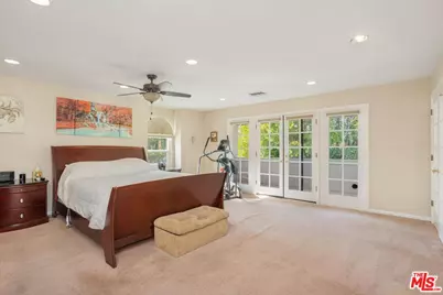 16155 Otsego St, Encino, CA 91436 - Photo 11