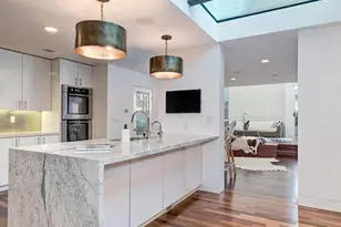 111 Eastwind St, Marina del Rey, CA 90292 - Photo 23