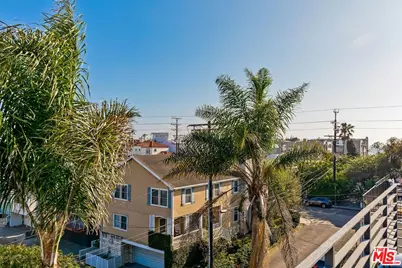 111 Eastwind St, Marina del Rey, CA 90292 - Photo 55