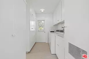 18919 La Montana Pl, Tarzana, CA 91356 - Photo 35
