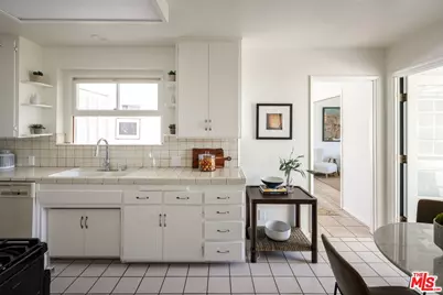 435 Cliff Dr, Pasadena, CA 91107 - Photo 9