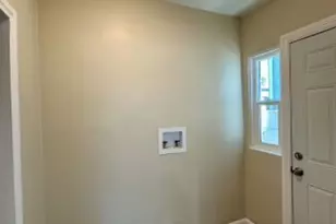 1950 Magnolia Ave, Long Beach, CA 90806 - Photo 9