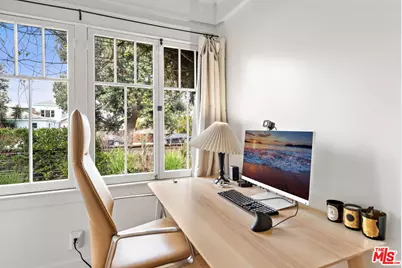 308 Windward Ave, Venice, CA 90291 - Photo 35