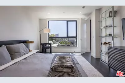 724 N Croft Ave #307, Los Angeles, CA 90069 - Photo 11
