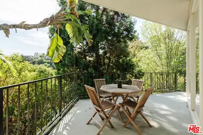 7229 Senalda Rd, Los Angeles, CA 90068 - Photo 5