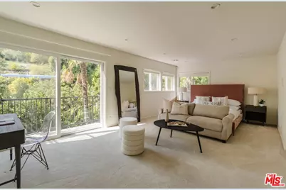 7229 Senalda Rd, Los Angeles, CA 90068 - Photo 21