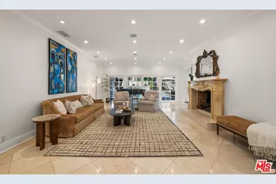 9023 Alto Cedro Dr, Beverly Hills, CA 90210 - Photo 9