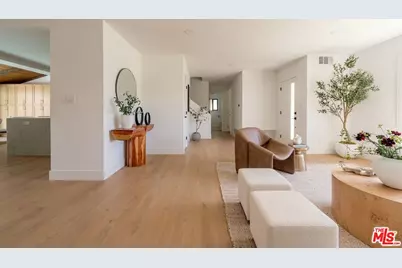 13925 Branton Pl, Sherman Oaks, CA 91423 - Photo 3