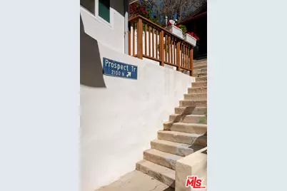 2109 Prospect Trl, Los Angeles, CA 90046 - Photo 27