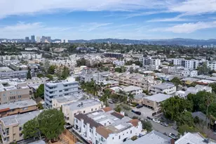 3665 Empire Dr, Los Angeles, CA 90034 - Photo 29