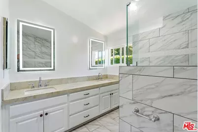 26 Packet Rd, Rancho Palos Verdes, CA 90275 - Photo 17