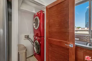 1316 Amherst Ave, Los Angeles, CA 90025 - Photo 11