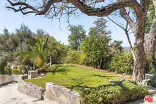 11250 Sunshine Terrace, Studio City, CA 91604 - Photo 3