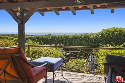 6333 Gayton Pl, Malibu, CA 90265 - Photo 17