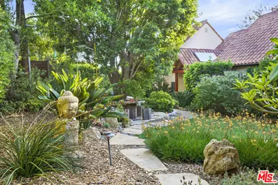 6333 Gayton Pl, Malibu, CA 90265 - Photo 33