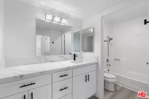 435 S Virgil Ave, Los Angeles, CA 90020 - Photo 13