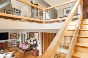 2536 Beverley Ave, Santa Monica, CA 90405 - Photo 27