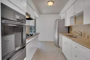 6251 Coldwater Canyon Ave, North Hollywood, CA 91606 - Photo 7