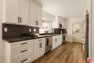 23153 Gonzales Dr, Woodland Hills, CA 91367 - Photo 5