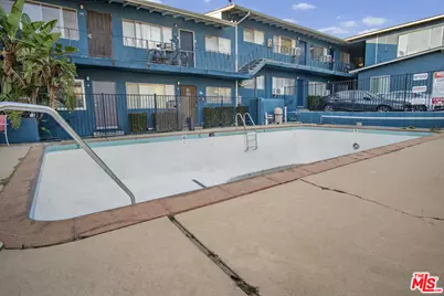 755 E Pine St, Altadena, CA 91001 - Photo 11