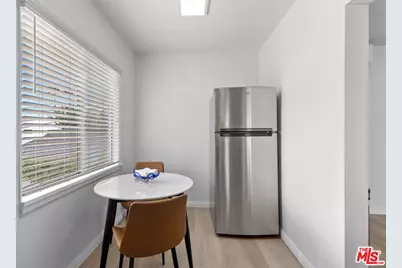 727 Crenshaw Blvd, Los Angeles, CA 90005 - Photo 31