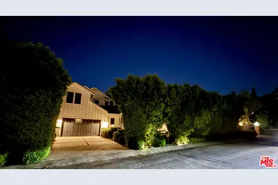 12739 Halkirk St, Studio City, CA 91604 - Photo 45