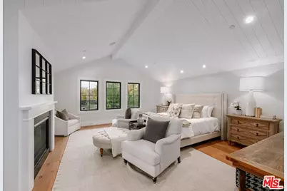 12739 Halkirk St, Studio City, CA 91604 - Photo 29