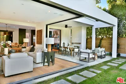 12739 Halkirk St, Studio City, CA 91604 - Photo 15