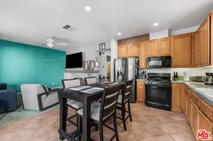 18604 Eos Ln, Canyon Country, CA 91351 - Photo 21