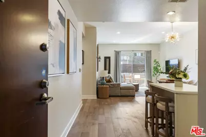 13337 Beach Ave #106, Marina del Rey, CA 90292 - Photo 3
