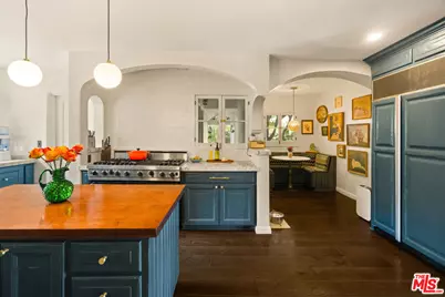 2041 Grace Ave, Los Angeles, CA 90068 - Photo 15