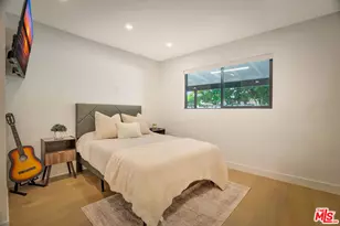23343 Hartland St, West Hills, CA 91307 - Photo 21