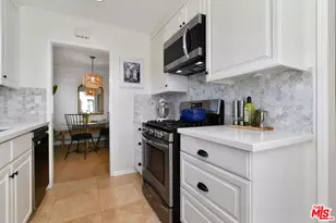 14418 Collins St, Sherman Oaks, CA 91401 - Photo 19