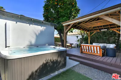 14418 Collins St, Sherman Oaks, CA 91401 - Photo 47