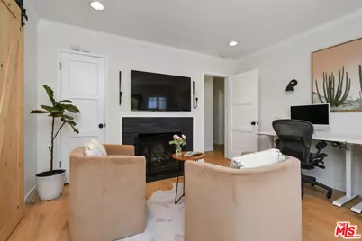 14418 Collins St, Sherman Oaks, CA 91401 - Photo 23