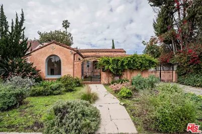 127 S Carson Rd, Beverly Hills, CA 90211 - Photo 19