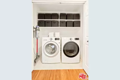 1215 Brockton Ave #203, Los Angeles, CA 90025 - Photo 25