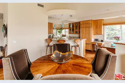 2208 Westridge Rd, Los Angeles, CA 90049 - Photo 9