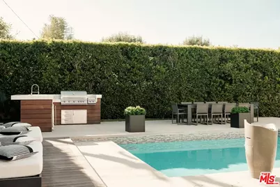 4049 Coldwater Canyon Ave, Studio City, CA 91604 - Photo 47