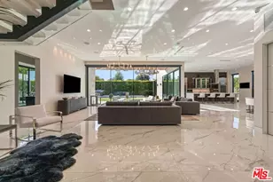 4049 Coldwater Canyon Ave, Studio City, CA 91604 - Photo 9