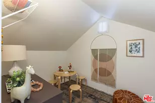 21245 Lopez St, Woodland Hills, CA 91364 - Photo 43