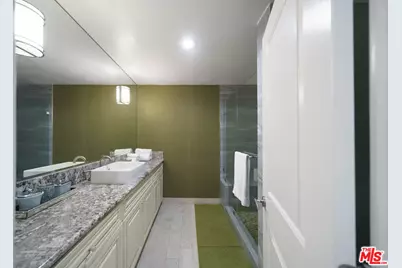 4460 Wilshire Blvd #603, Los Angeles, CA 90010 - Photo 27