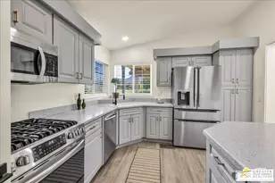 106 Via Valverde, Cathedral City, CA 92234 - Photo 7