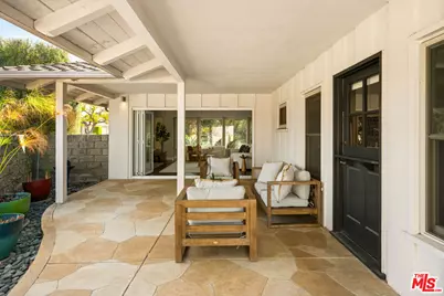 6213 S Corning Ave, Los Angeles, CA 90056 - Photo 19