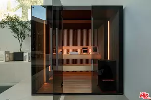 19378 Lemmer Dr, Tarzana, CA 91356 - Photo 17