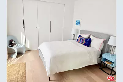 157 S Lucerne Blvd, Los Angeles, CA 90004 - Photo 21