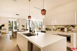 157 S Lucerne Blvd, Los Angeles, CA 90004 - Photo 13