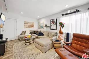 3115 Strongs Dr, Venice, CA 90292 - Photo 27