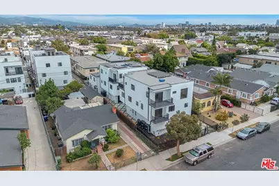 4701 Saturn St, Los Angeles, CA 90019 - Photo 31