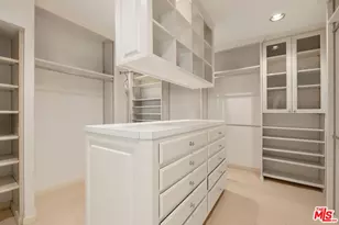 524 N Rockingham Ave, Los Angeles, CA 90049 - Photo 17